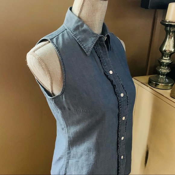 Sleeveless Chambray Ruffle Button Up Shirt | Escada Sport | Euro Size 34 - Picture 5 of 6